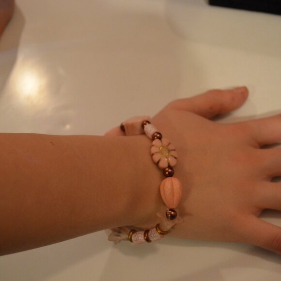 Whimsical Bracelet Handmade Mix Media Beads Glass Acryl Pink Brown Tones Elastic - Picture 2 of 14